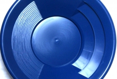 Preview: Goldwaschpfanne SE Gold Pan 8" - 20 cm blau Kunststoff